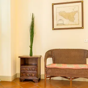 Les - Apartament Riposto