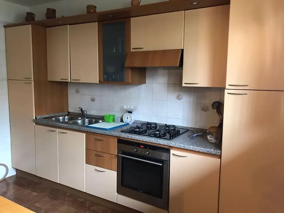 City & Airport Bgy Apartment Bergamo Italy