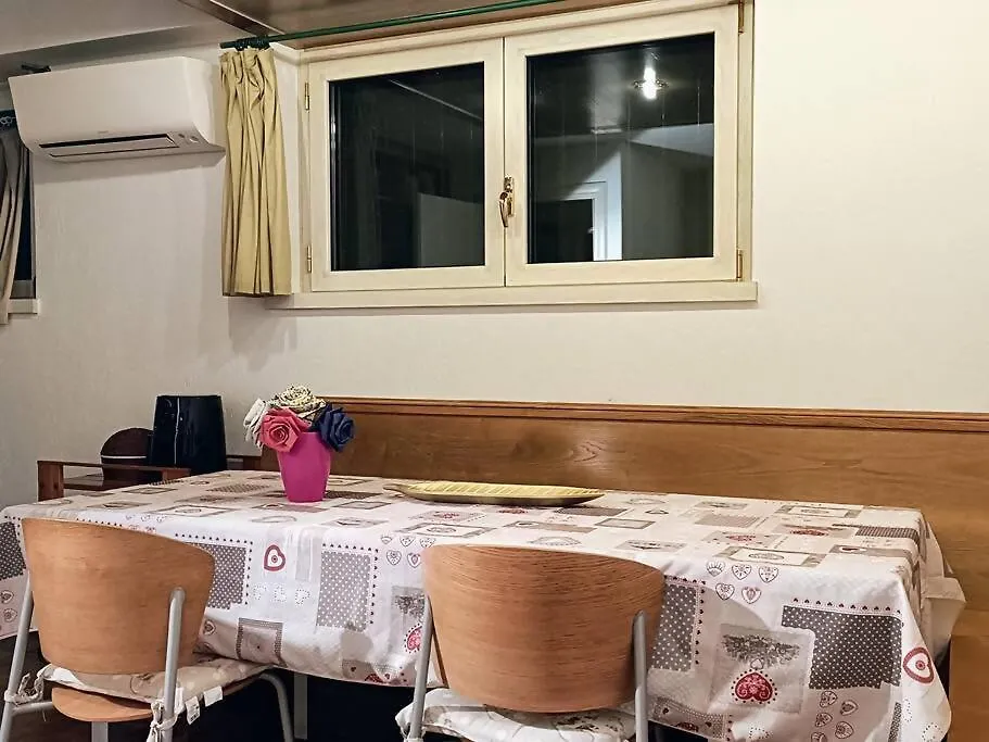 City & Airport Bgy Apartment Bergamo 0*,  Italy